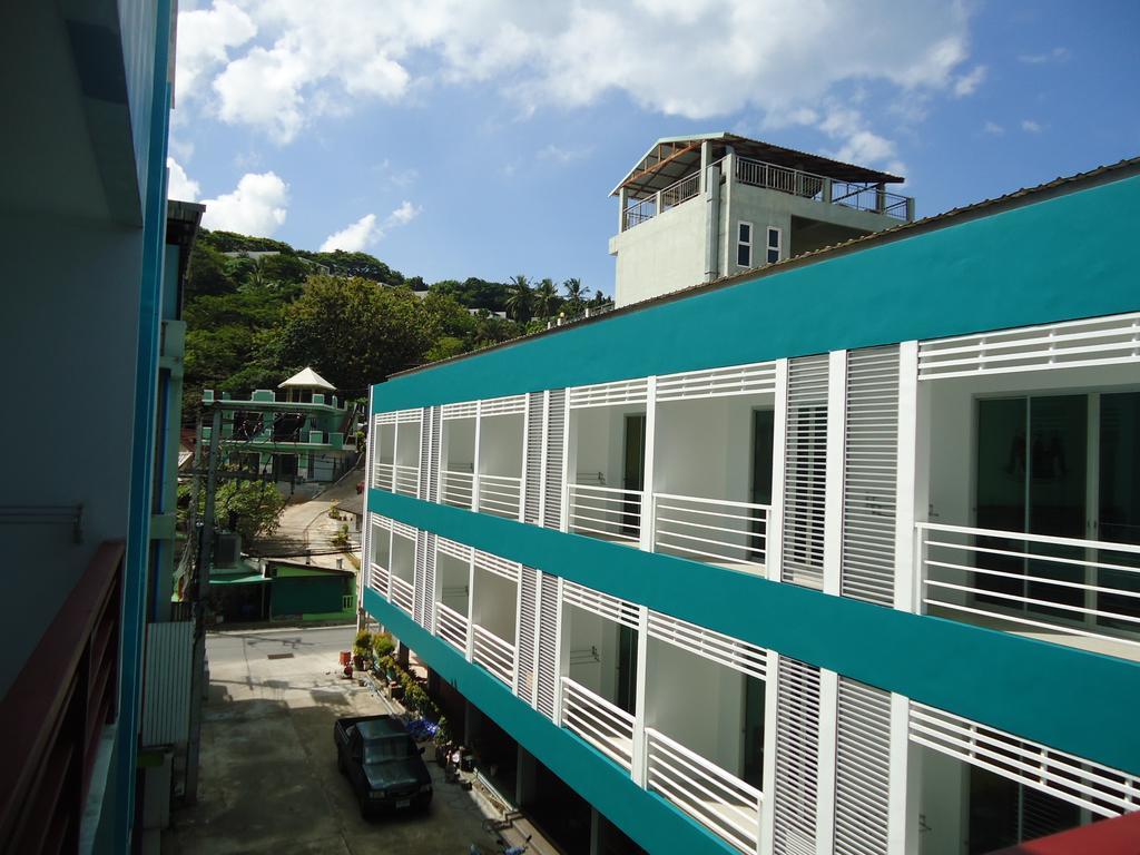 Puding Holiday World Kata Beach  Exterior photo